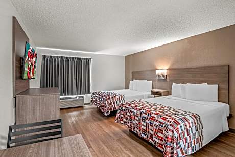 Suite 2 King Beds with Kitchenette Non-Smoking