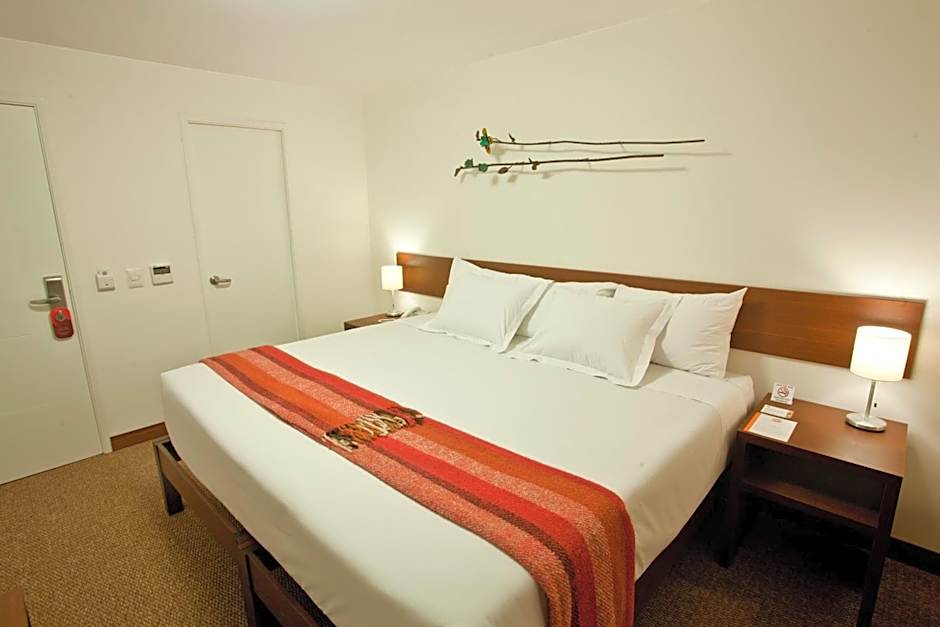 Tierra Viva Miraflores Larco