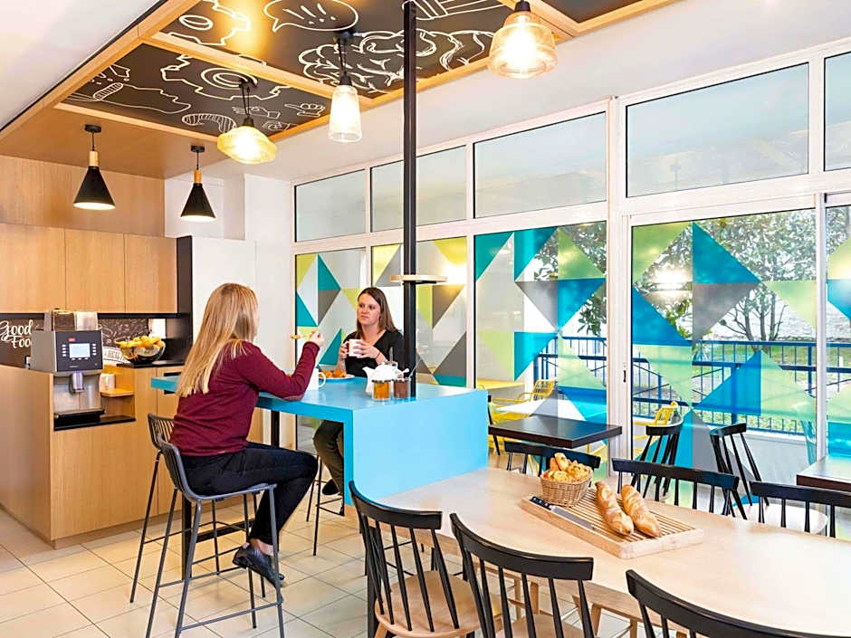 Adagio Access Paris Vanves Porte De Versailles Aparthotel