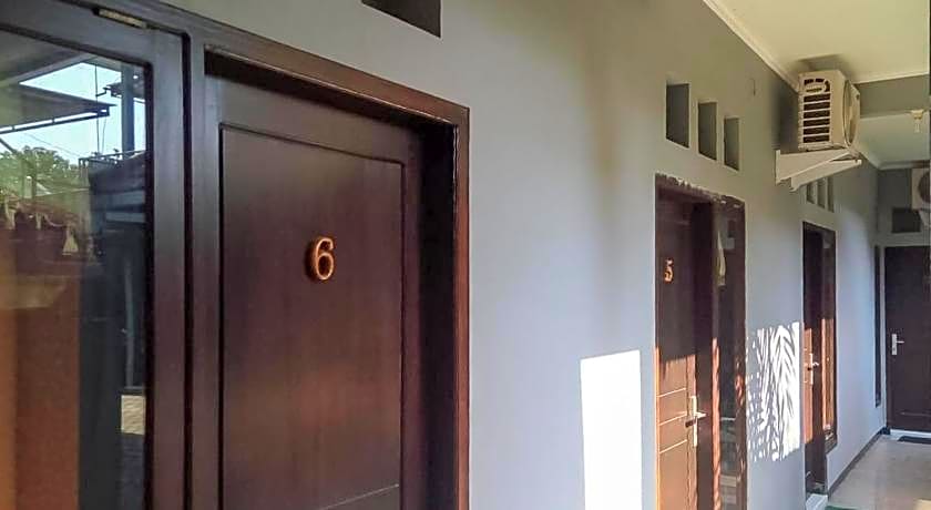 Kartini Guest House near Alun Alun Probolinggo