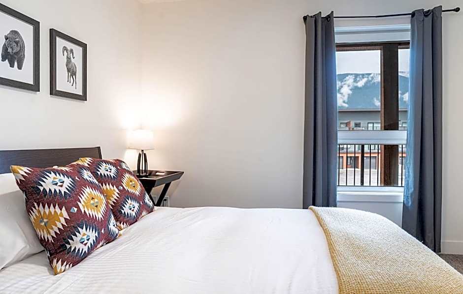 The Mac Shack by Revelstoke Vacations