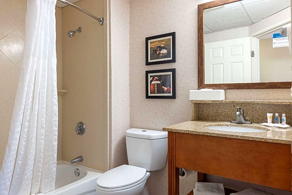 MainStay Suites Foxboro - Mansfield