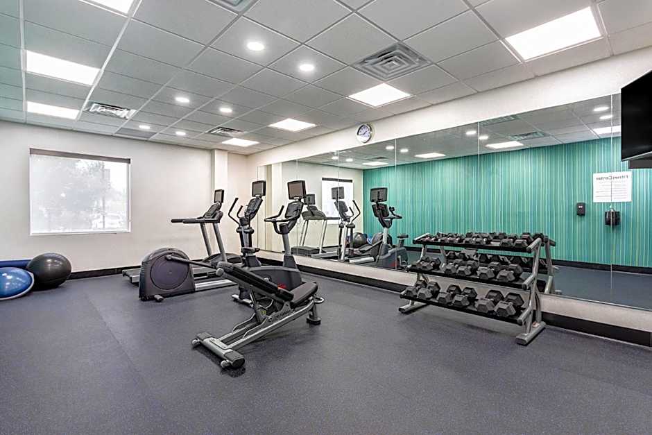 Holiday Inn Express & Suites - Miramar By IHG