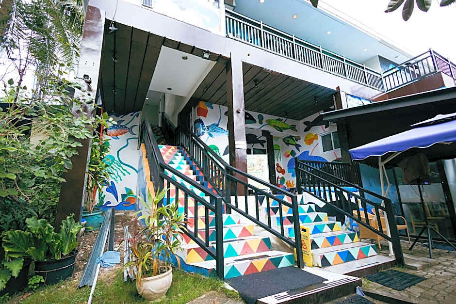 Pescadores Suites Moalboal