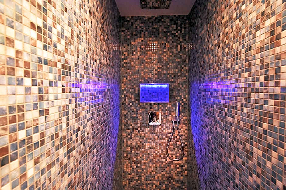 MOMENTS Boutique Hotel