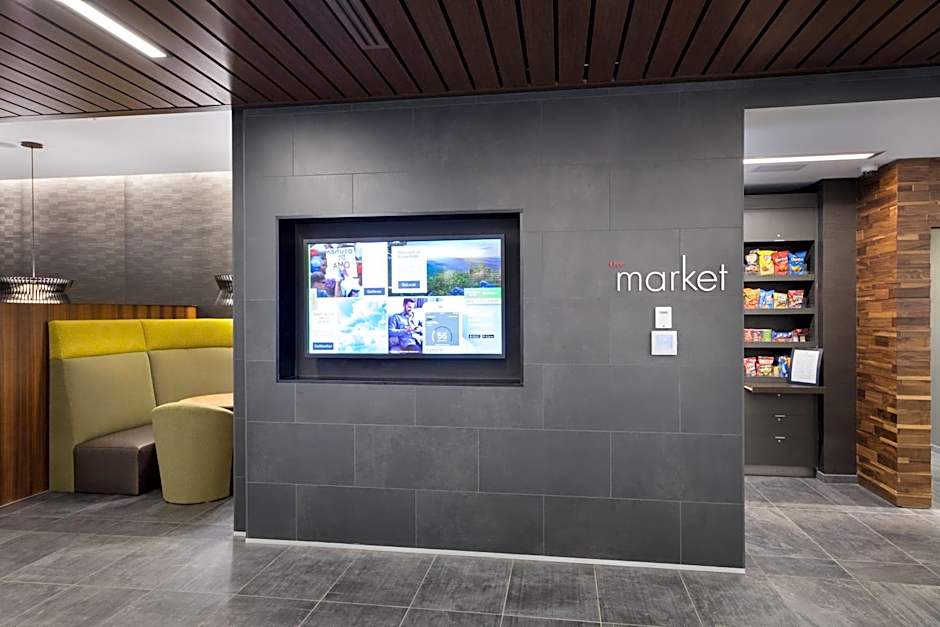 Courtyard by Marriott Russellville