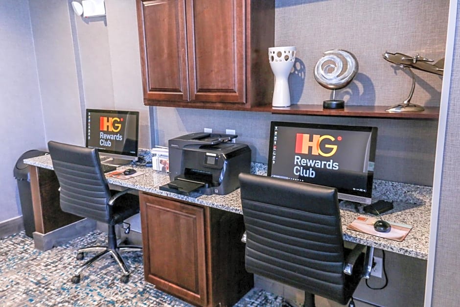 Holiday Inn Hotel & Suites Denver Tech Center-Centennial