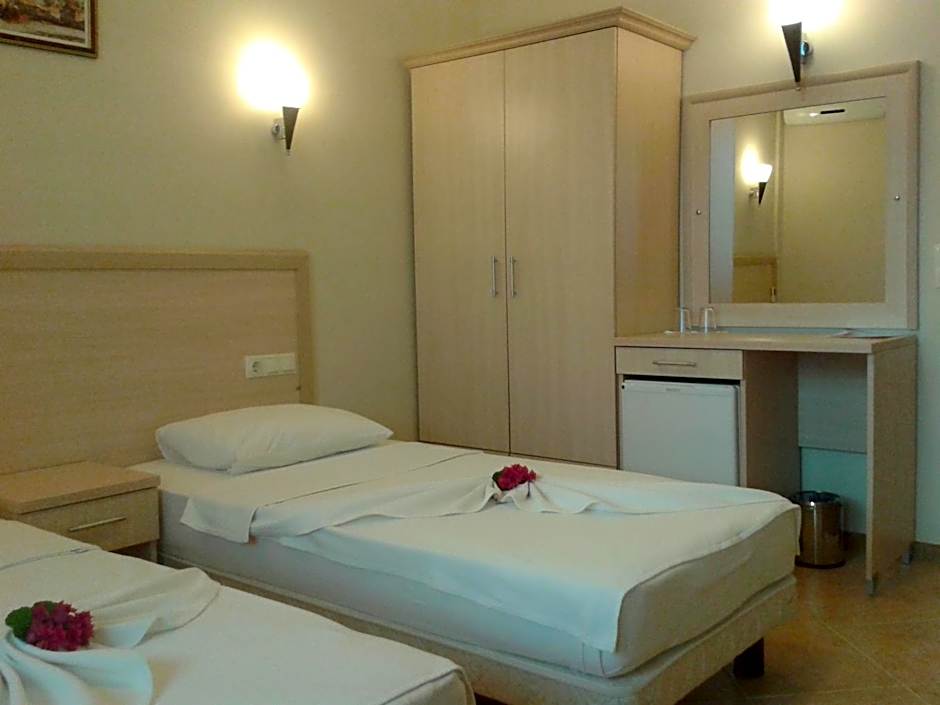 Kaunos Hotel
