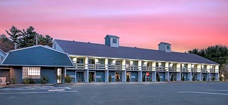 Yankee Clipper Inn, SureStay Collection by Best Western