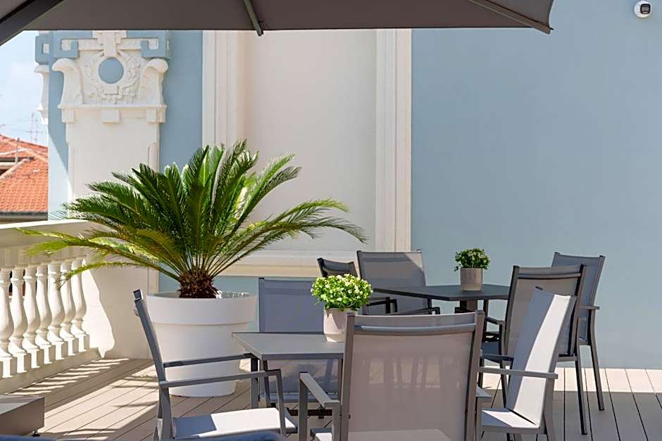 Vi Suites