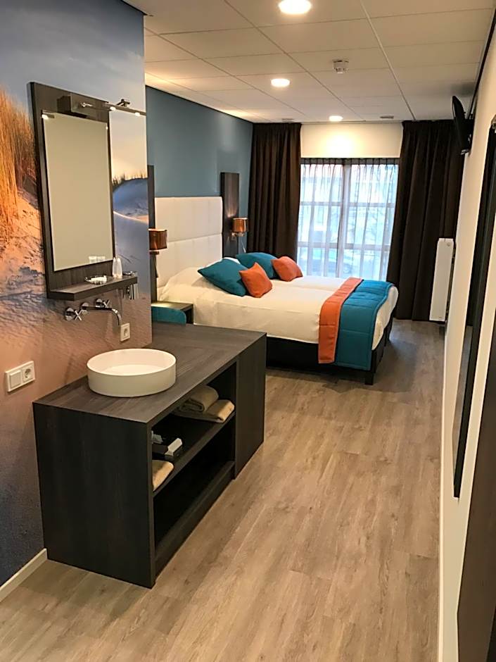 Rivers Hotel