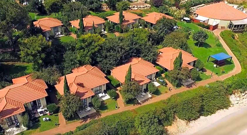 Shoresh Green Hills Hotel