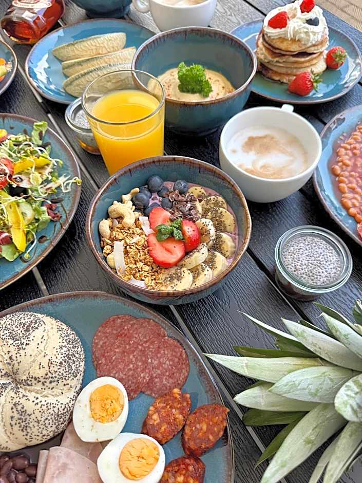 Rooftop City Residence with Underground Parking