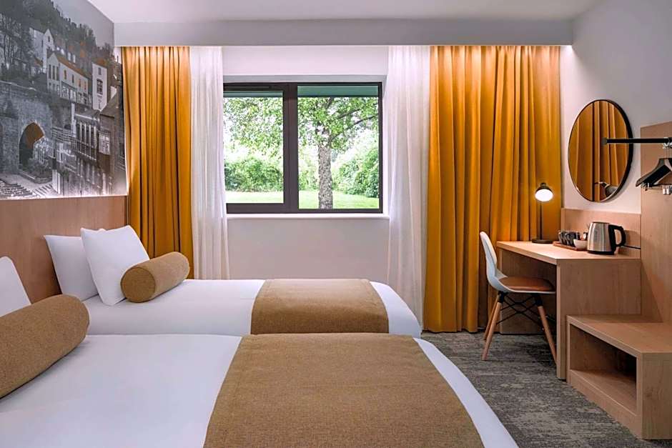 Super 8 by Wyndham Durham