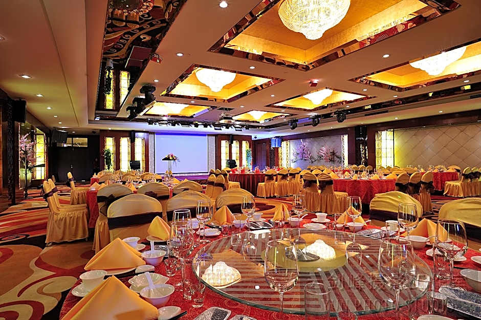 Hohhot Hai Liang Plaza Hotel
