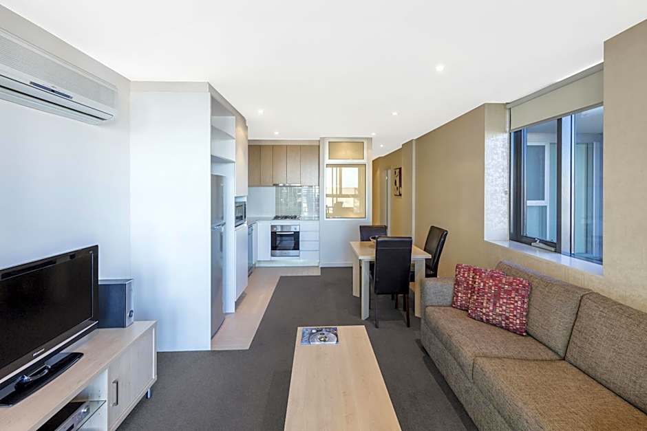 iStay Precinct Adelaide