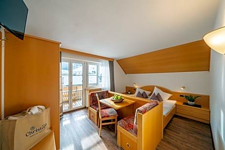 Classic Triple Room Hotellino