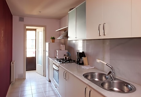 APARTMENT CAPACITY 2 TWO BEDROOMS
