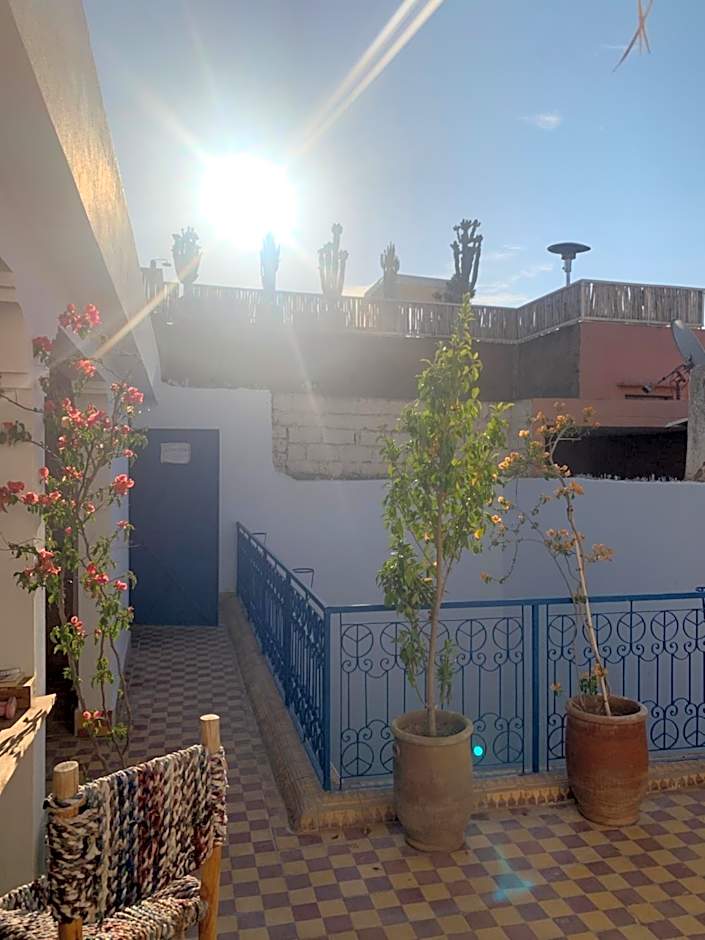 Riad Yu Yu