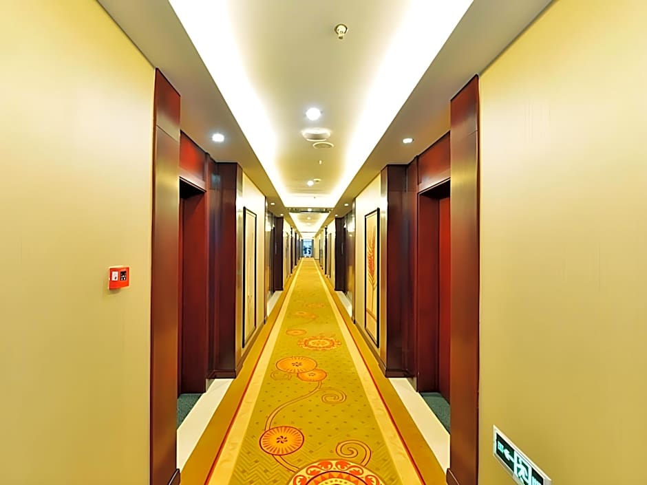 GreenTree Eastern Zigong Huashang International City Huichuan Road Hotel