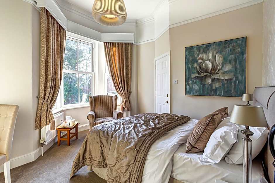 Alexandra Court Hotel