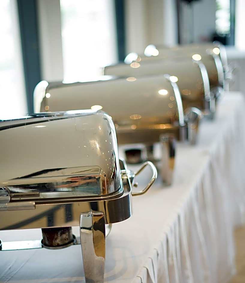 Premier Hotel O.R. Tambo