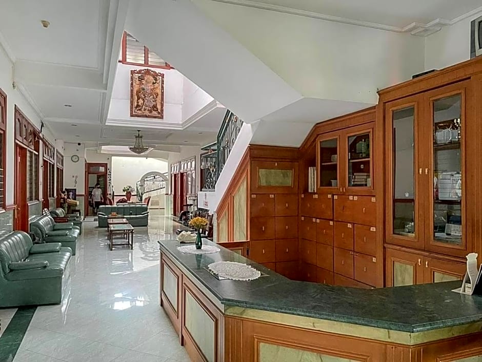 RedDoorz Syariah @ Karang Pilang