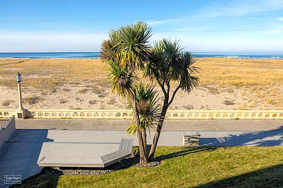 Inn of the Four Winds Seaside Oceanfront