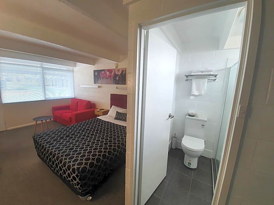 Charles Sturt Motor Inn