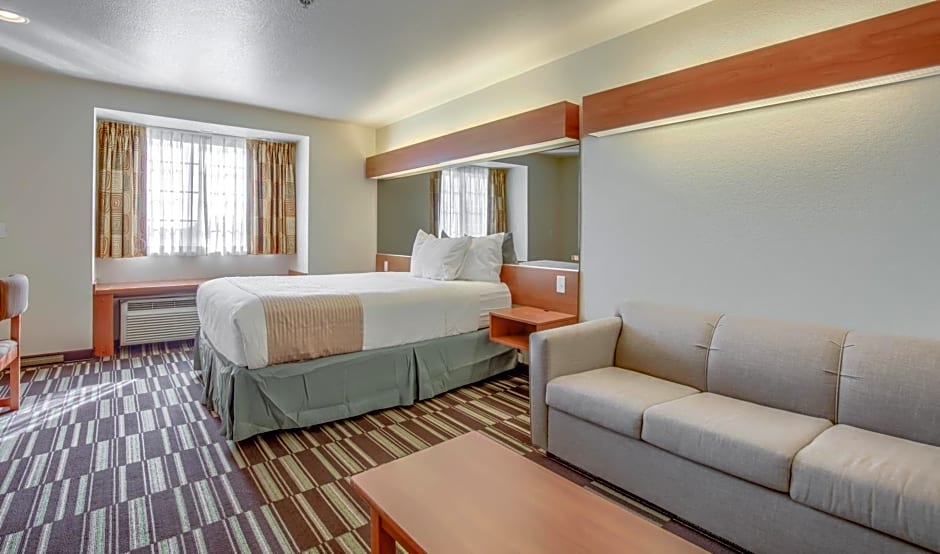 Microtel Inn & Suites By Wyndham Gulf Shores