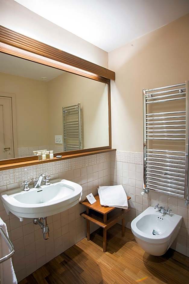 Albergo Ristorante Bucaneve