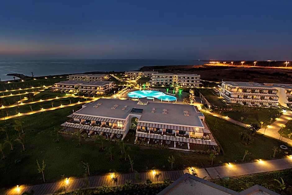 Noahs Ark Deluxe Hotel Spa