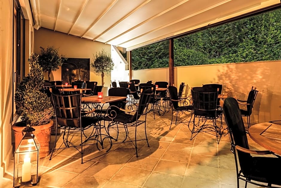 Adiya Signature Hotel ex Pietra