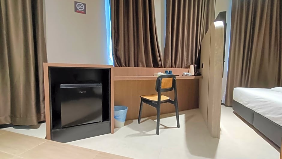 Urban Inn, Serai Wangi