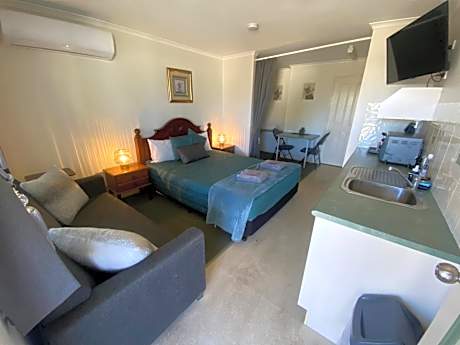 Warrego Motel