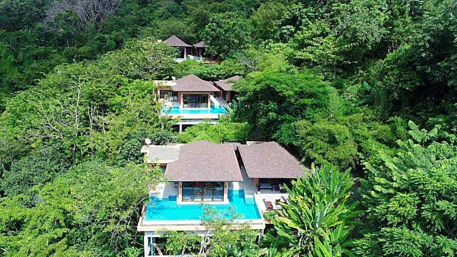 KORSIRI POOL VILLAS