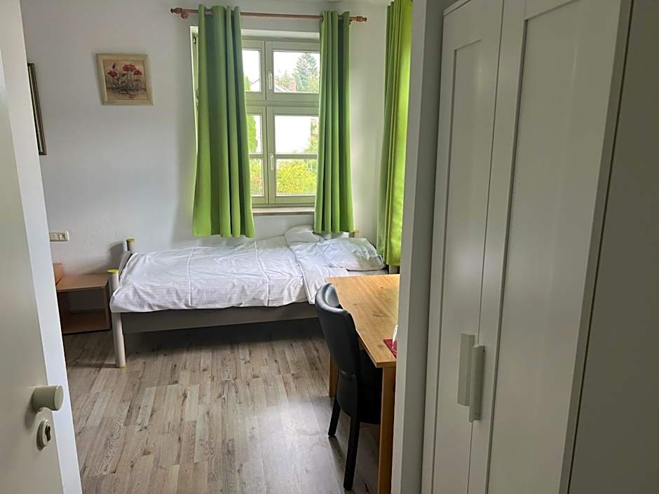 Upper-House Goldener Hirsch