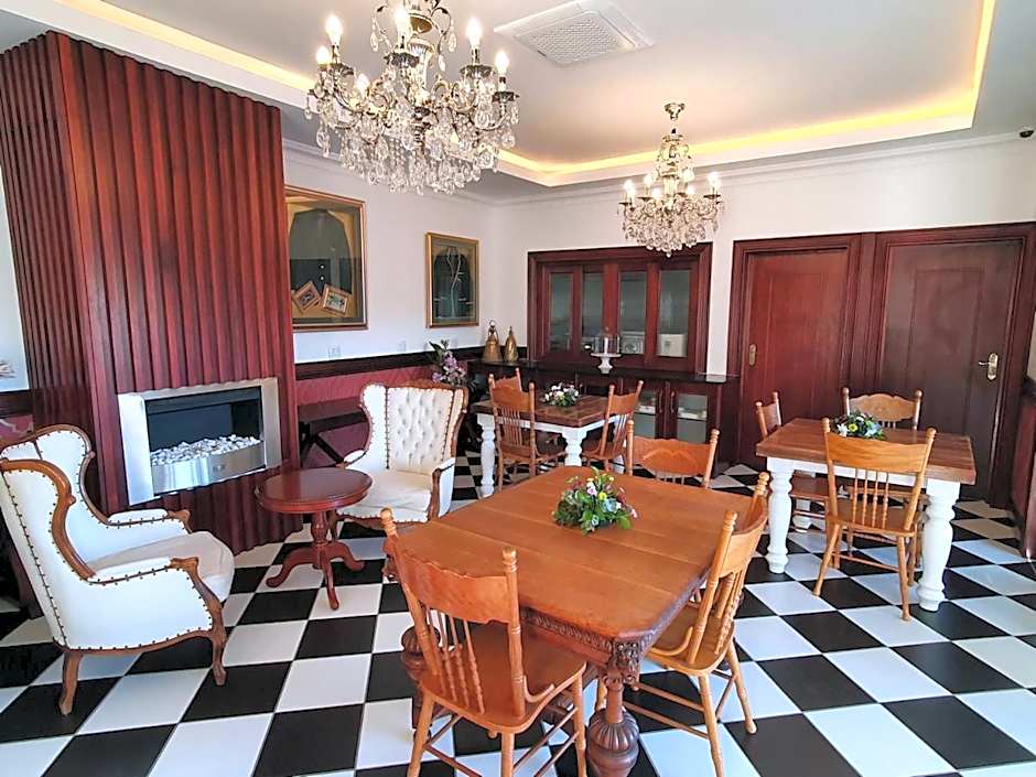 Milner House Kimberley