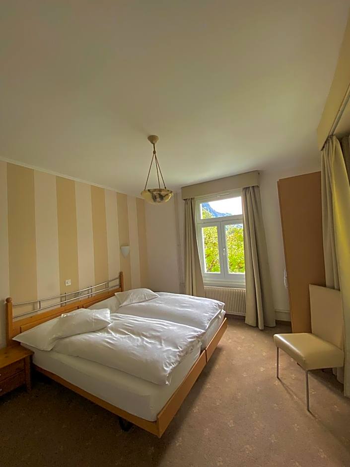 Hotel De La Paix