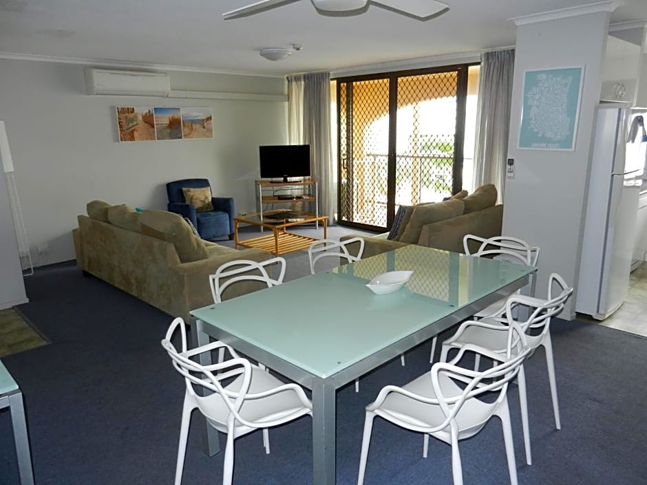 Kalua Holiday Apartments
