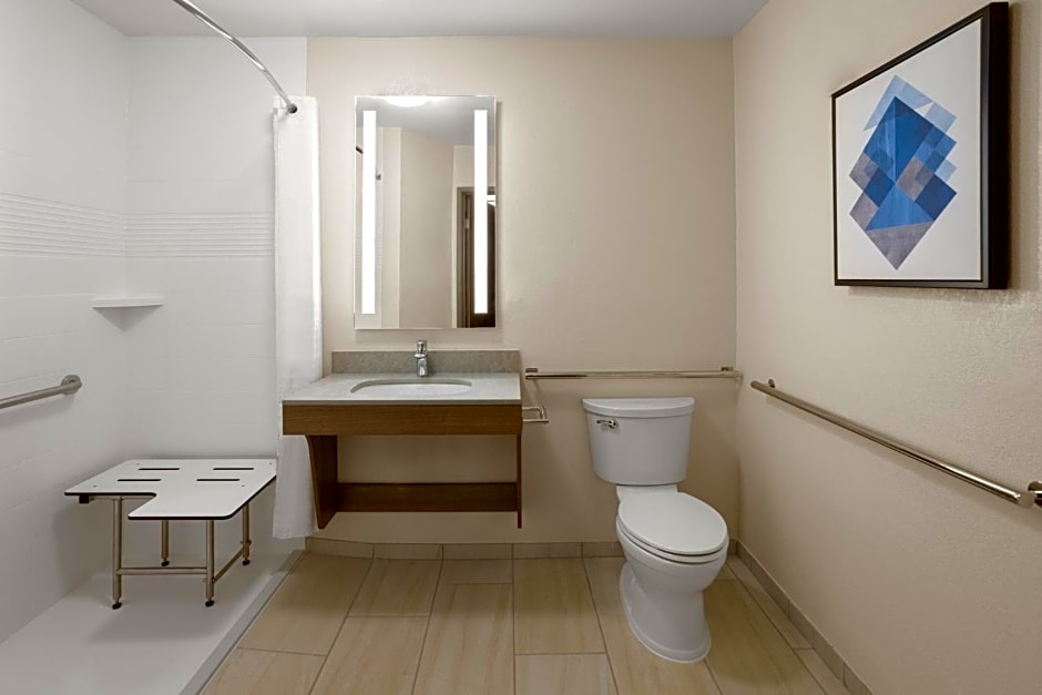 Candlewood Suites Richmond - South by IHG