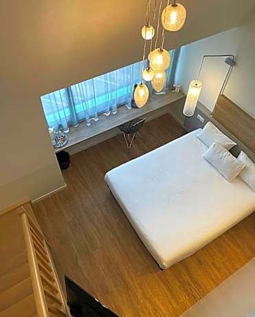 Duplex Quadruple Room