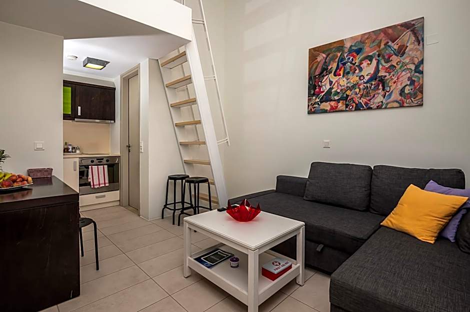 VIVIAN Art Apartments