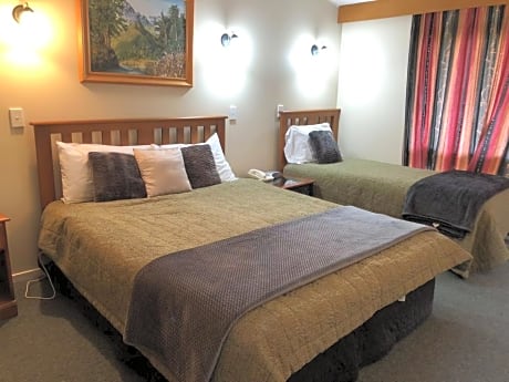 Superior Deluxe King