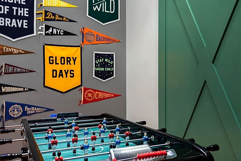 Moxy by Marriott NYC Downtown
