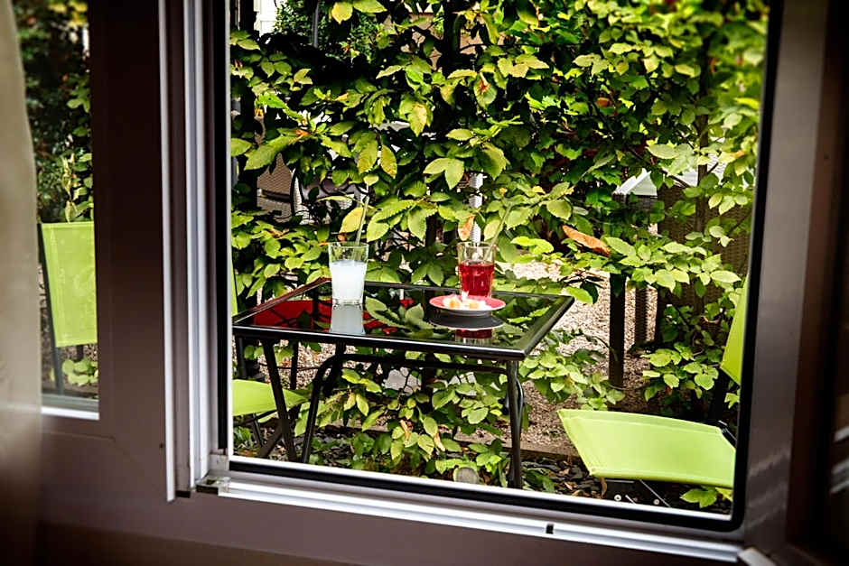 Logis Hôtel La Brèche - Restaurant Berthelot