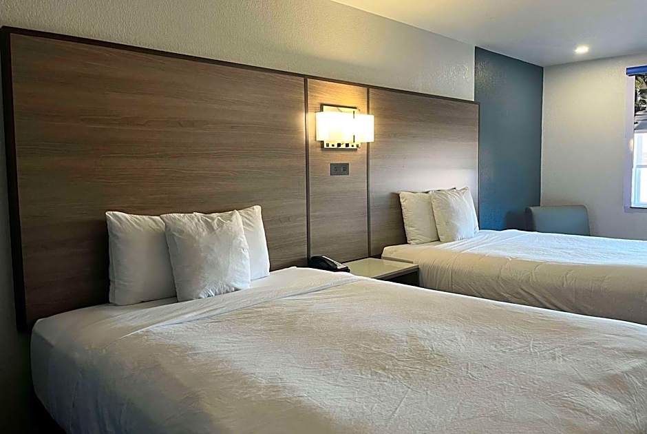 Baymont by Wyndham Indianapolis Northeast