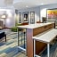 Holiday Inn Express Hotel & Suites Hutto