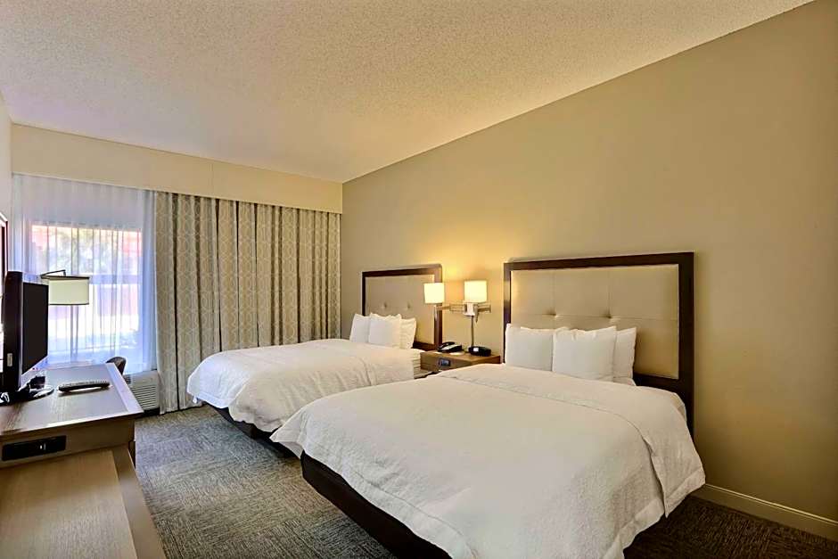 Hampton Inn By Hilton Savannah-I-95/Richmond Hill