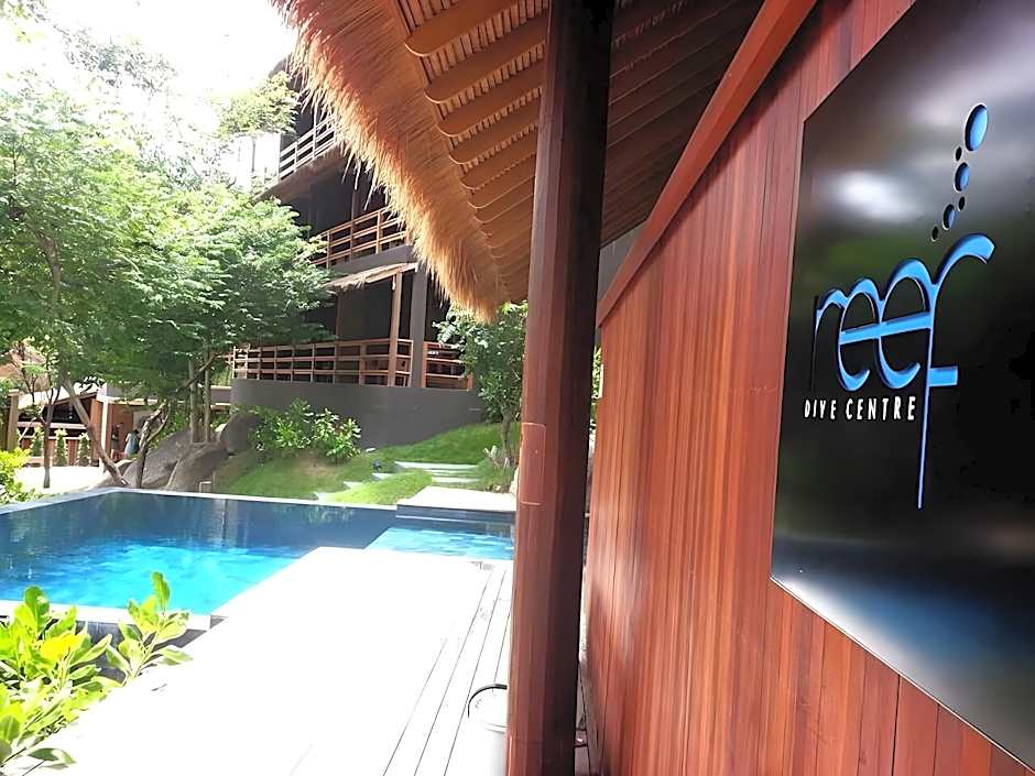 Beach Club By Haadtien